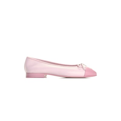 CHANEL LAMBSKIN CC CAP TOE BALLERINA FLATS LIGHT PINK 763271